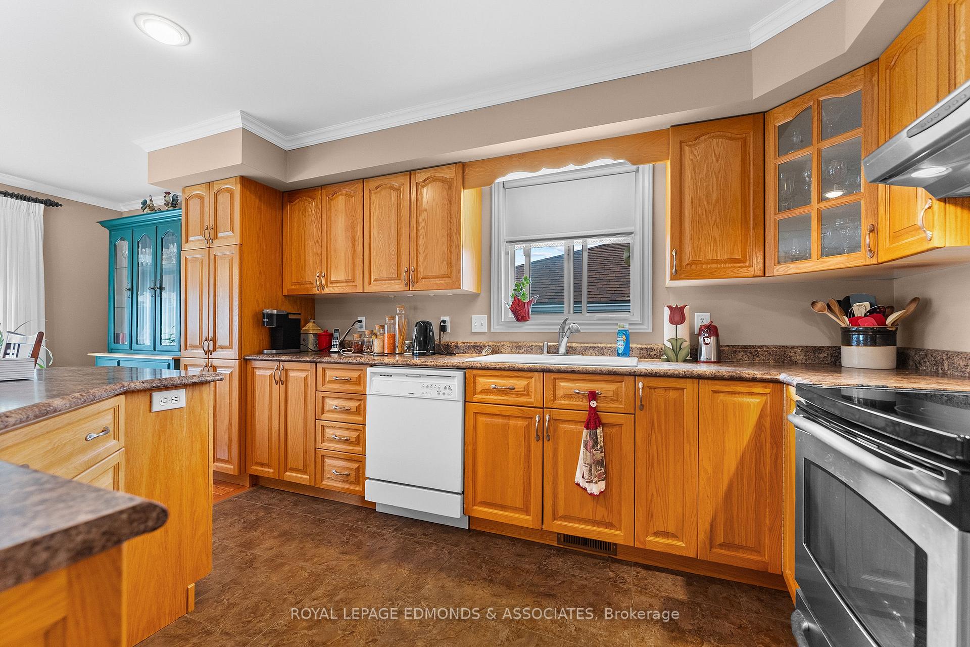 Photo 17 of 626 Moss Drive, Pembroke, Pembroke — HOMEH