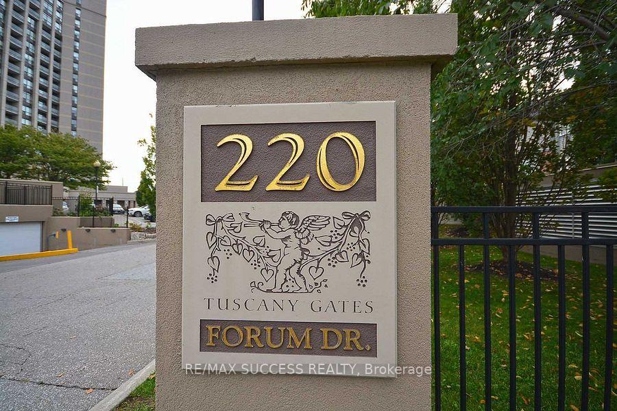 Photo of Unit 701, 220 Forum Drive