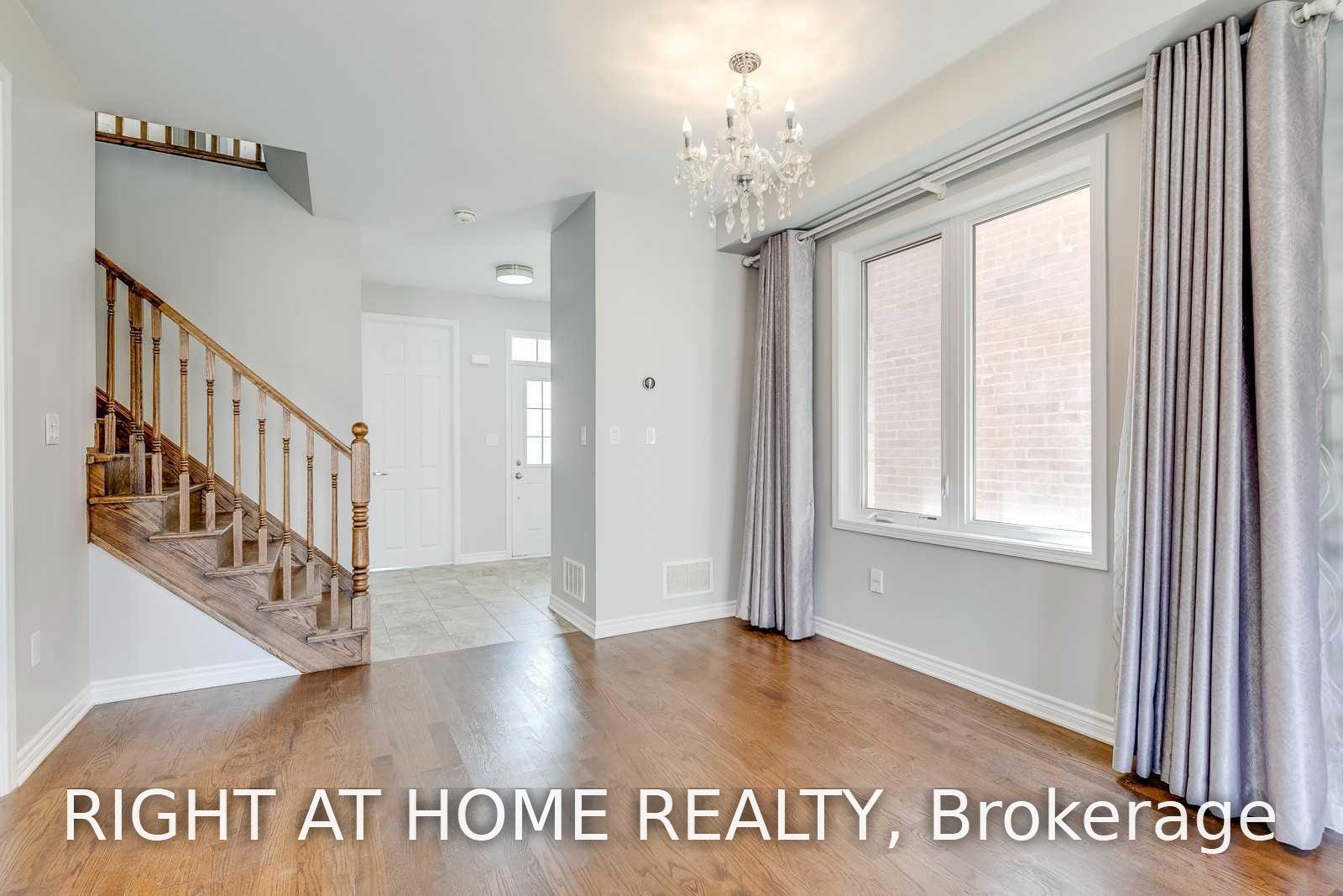 Photo 8 of Unit Upper, 455 Clarkson Gate, Milton, Ford — HOMEH