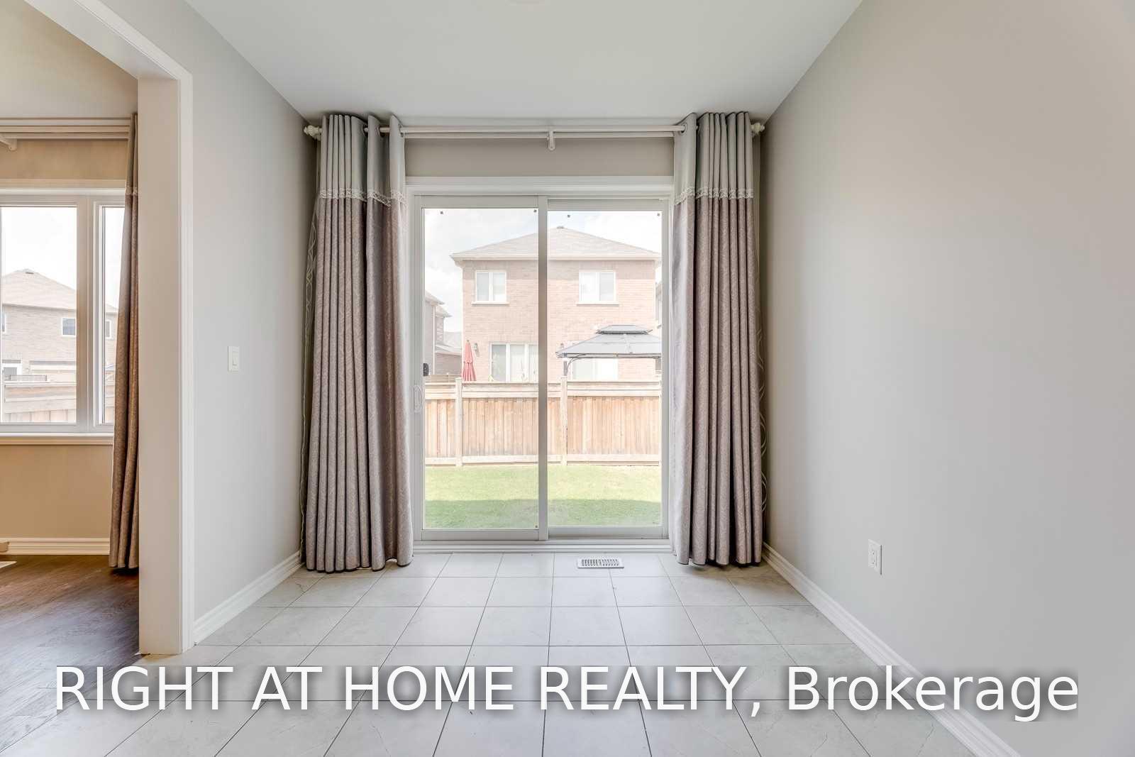 Photo 18 of Unit Upper, 455 Clarkson Gate, Milton, Ford — HOMEH