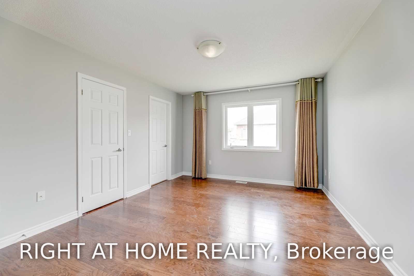 Photo 22 of Unit Upper, 455 Clarkson Gate, Milton, Ford — HOMEH