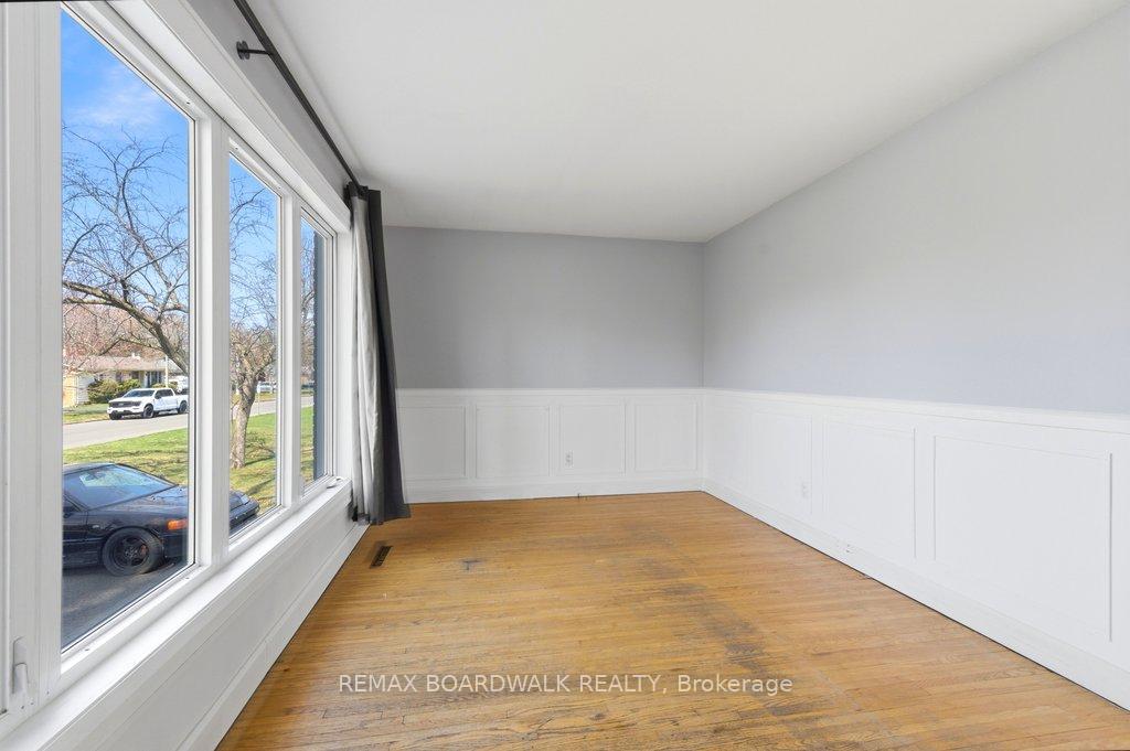 Photo 8 of 1279 Adirondack Drive, Ottawa, Kenson Park — HOMEH