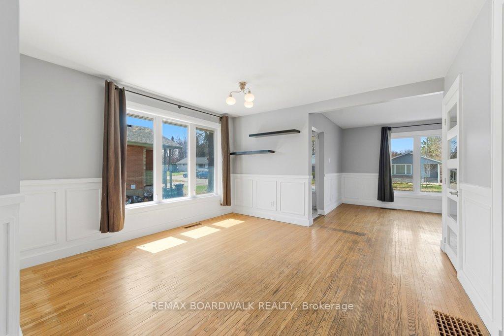 Photo 9 of 1279 Adirondack Drive, Ottawa, Kenson Park — HOMEH