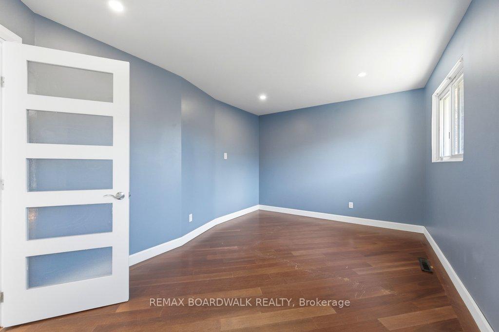 Photo 16 of 1279 Adirondack Drive, Ottawa, Kenson Park — HOMEH