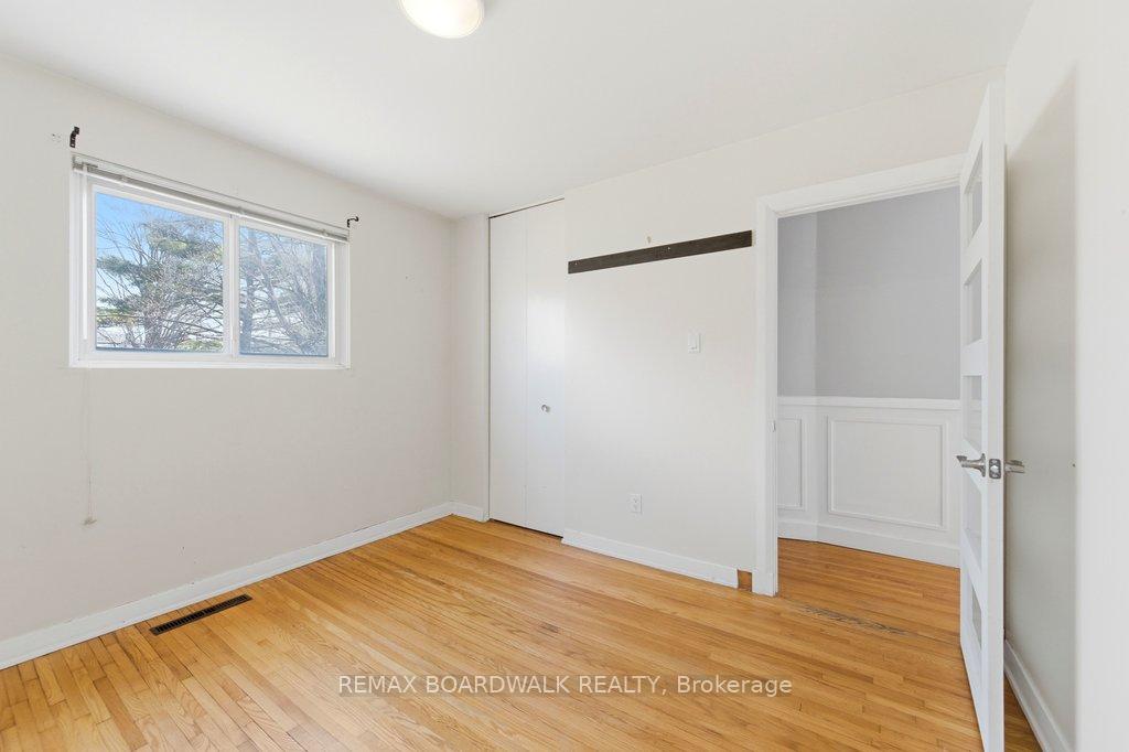 Photo 18 of 1279 Adirondack Drive, Ottawa, Kenson Park — HOMEH