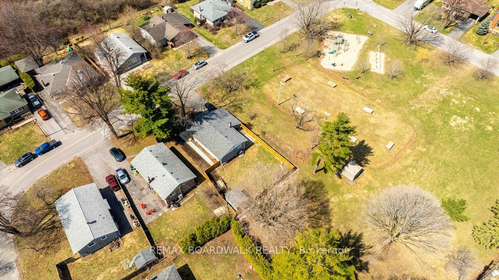 Photo 35 of 1279 Adirondack Drive, Ottawa, Kenson Park — HOMEH