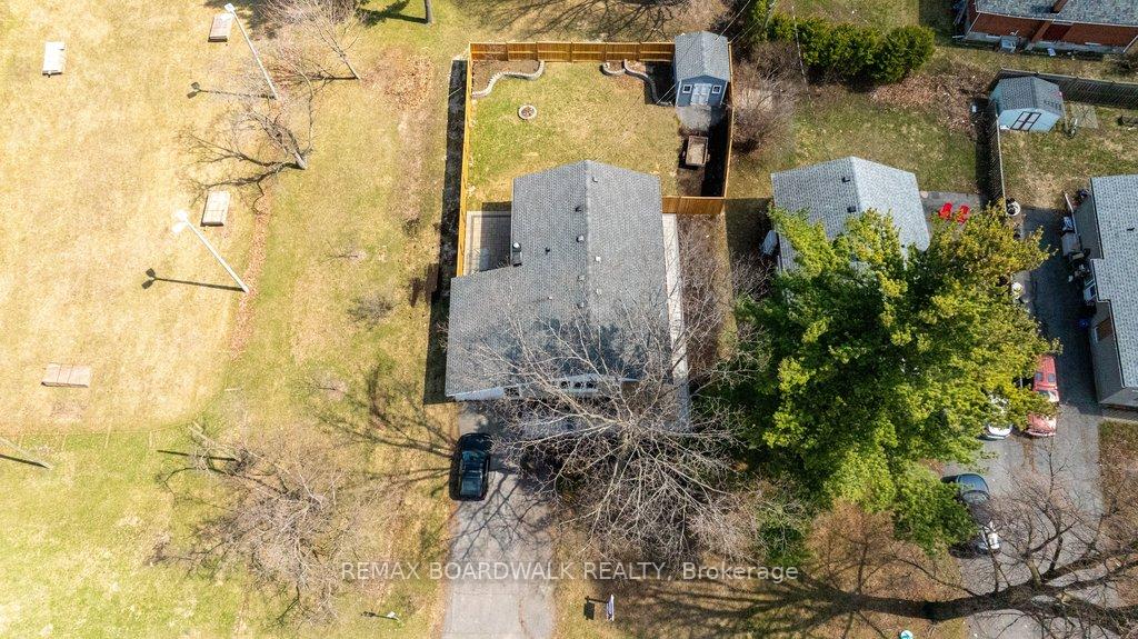 Photo 37 of 1279 Adirondack Drive, Ottawa, Kenson Park — HOMEH