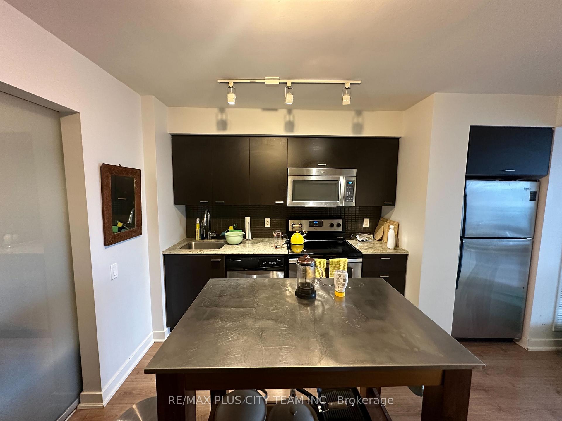 Photo 6 of Unit 1502, 78 Tecumseth Street, Toronto, Niagara — HOMEH
