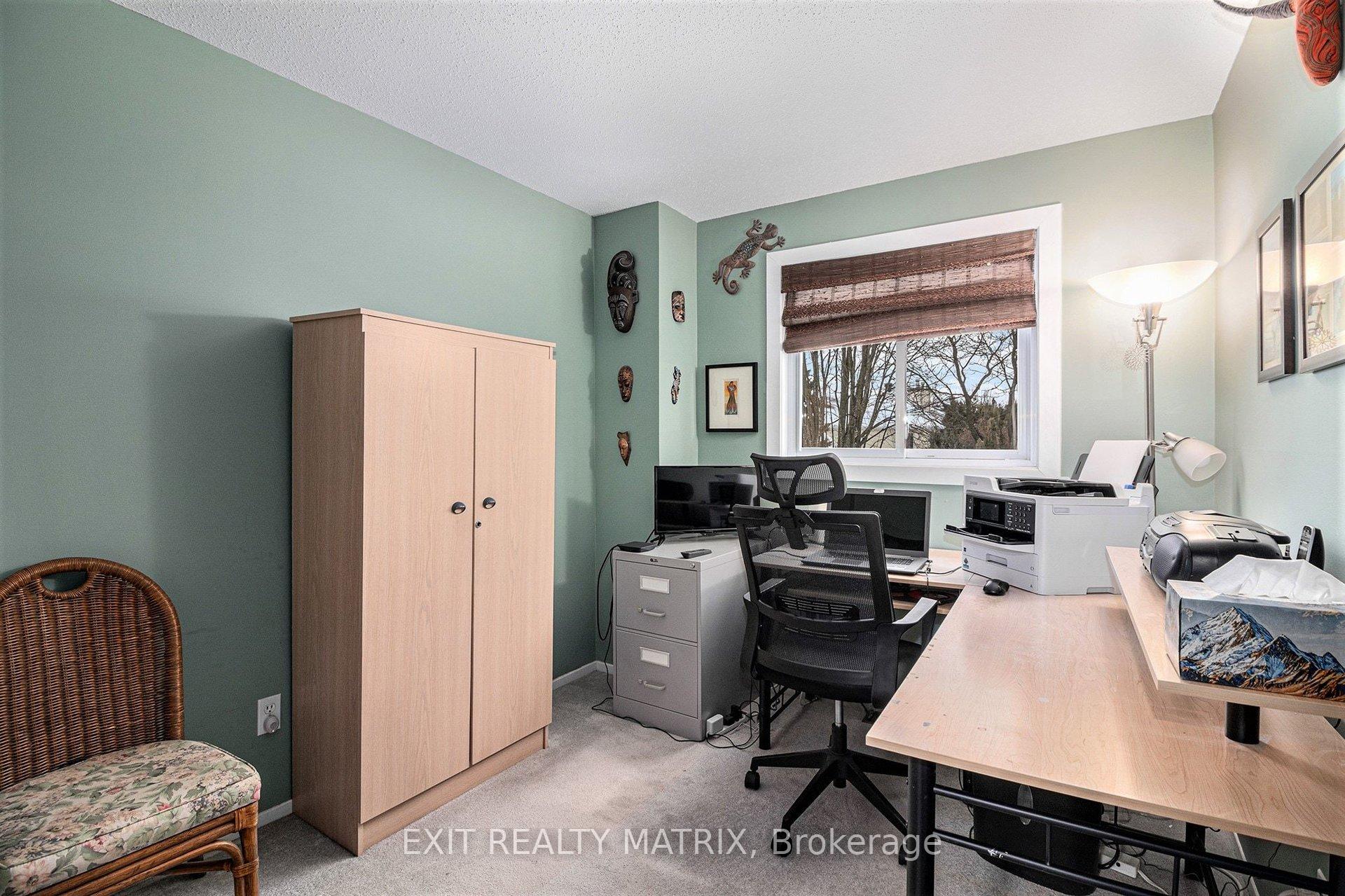 Photo 16 of 813 Clearcrest Crescent, Ottawa, Fallingbrook/Ridgemount — HOMEH