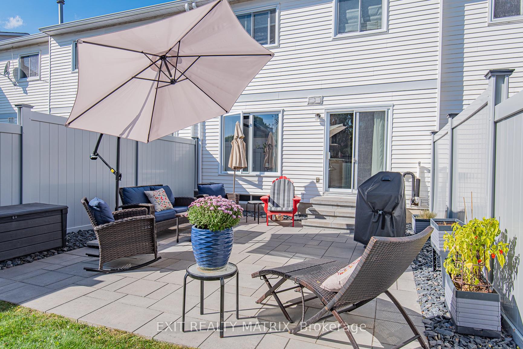 Photo 22 of 813 Clearcrest Crescent, Ottawa, Fallingbrook/Ridgemount — HOMEH