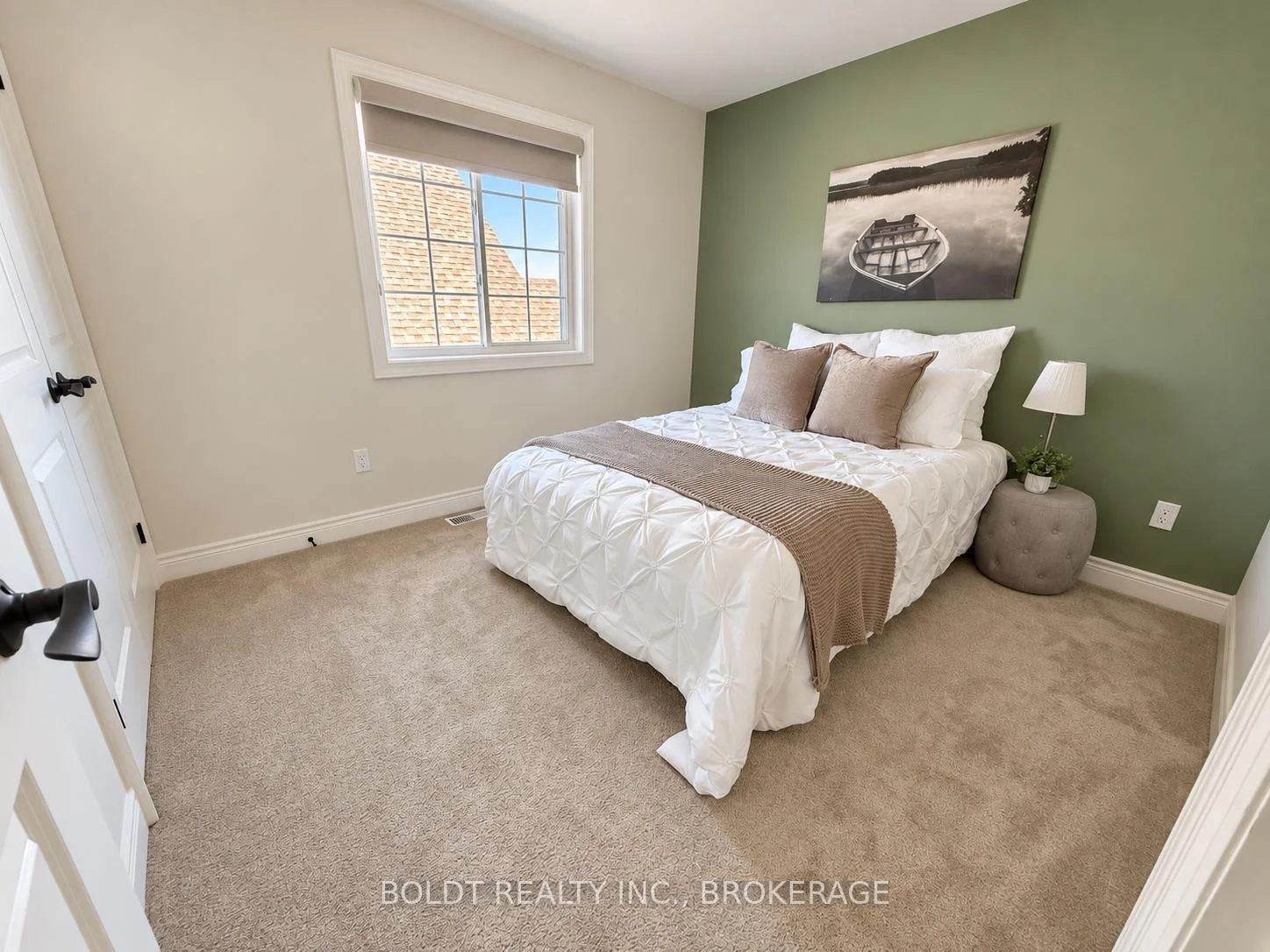 Photo 30 of 5 Gossen Drive, Niagara-on-the-Lake, Virgil — HOMEH