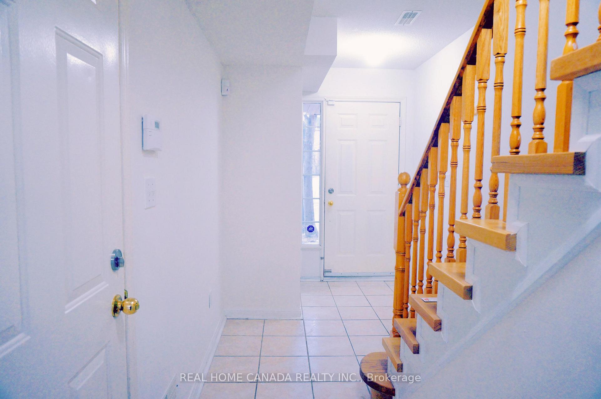 Photo 2 of Unit 54, 80 Acorn Place, Mississauga, Hurontario — HOMEH
