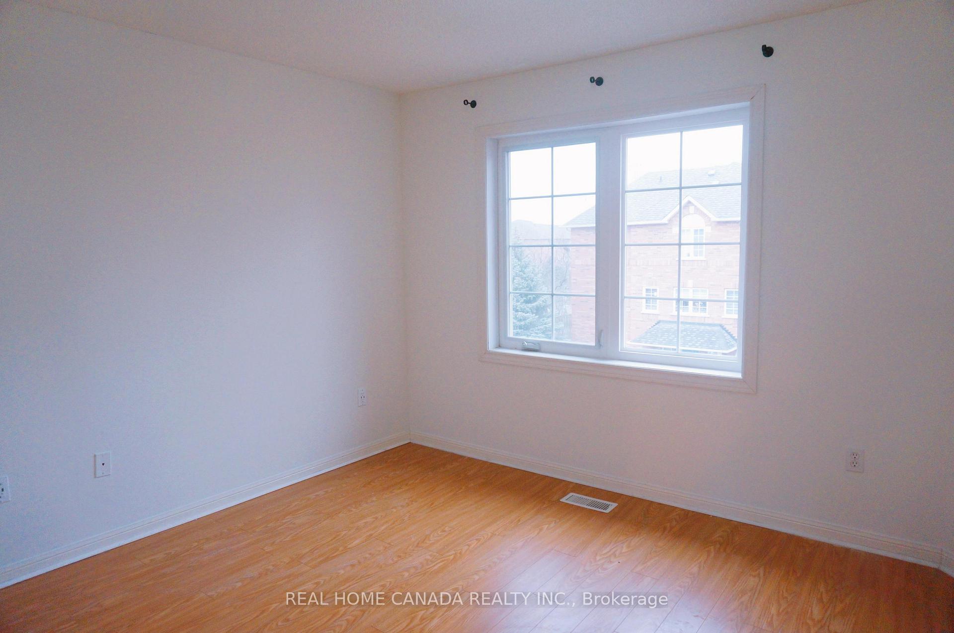 Photo 13 of Unit 54, 80 Acorn Place, Mississauga, Hurontario — HOMEH