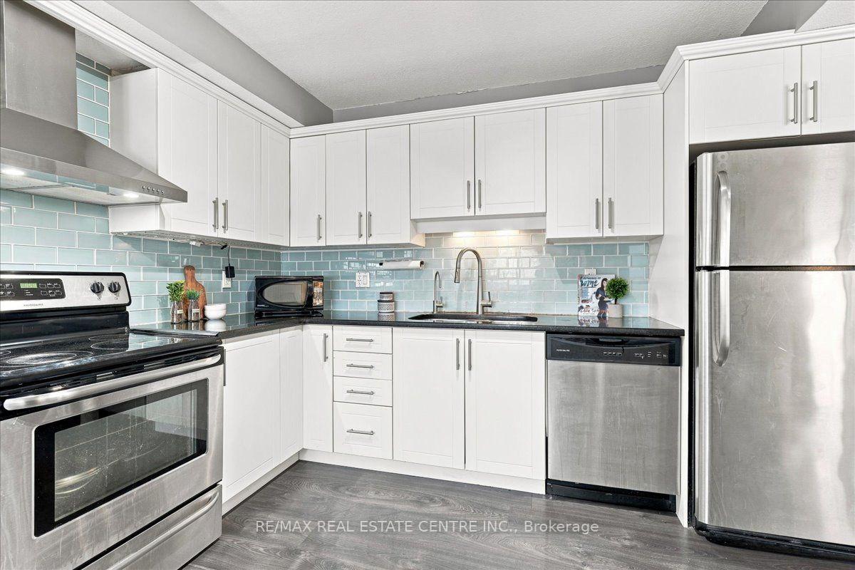 Photo 7 of Unit 403, 1522 King Street E, Kitchener, Eastwood — HOMEH