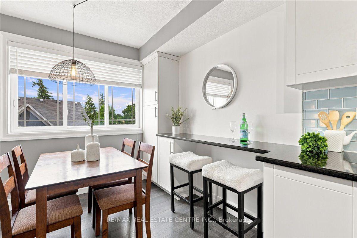 Photo 8 of Unit 403, 1522 King Street E, Kitchener, Eastwood — HOMEH