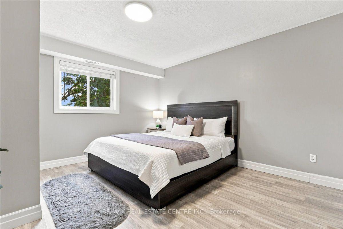 Photo 11 of Unit 403, 1522 King Street E, Kitchener, Eastwood — HOMEH