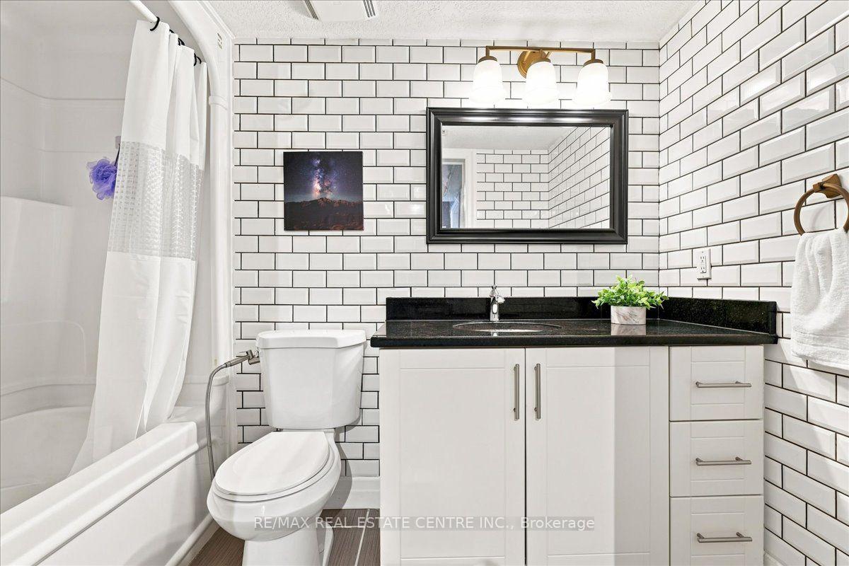 Photo 14 of Unit 403, 1522 King Street E, Kitchener, Eastwood — HOMEH