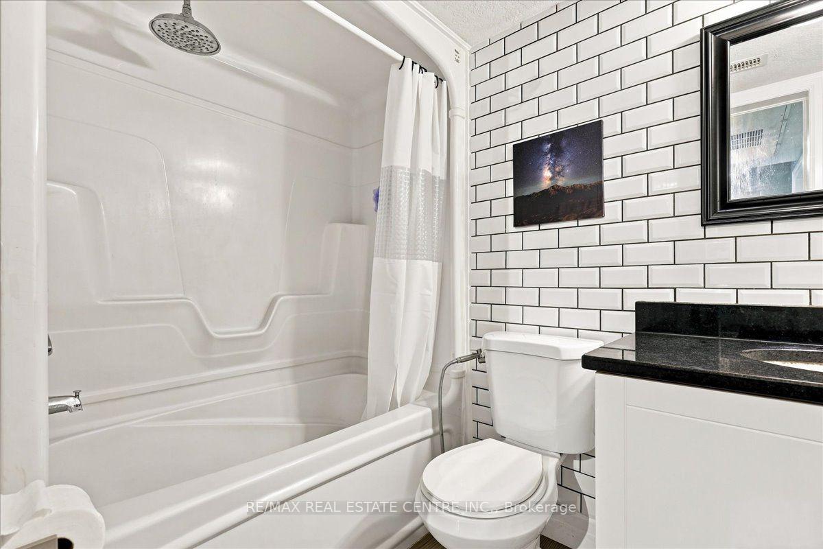 Photo 15 of Unit 403, 1522 King Street E, Kitchener, Eastwood — HOMEH