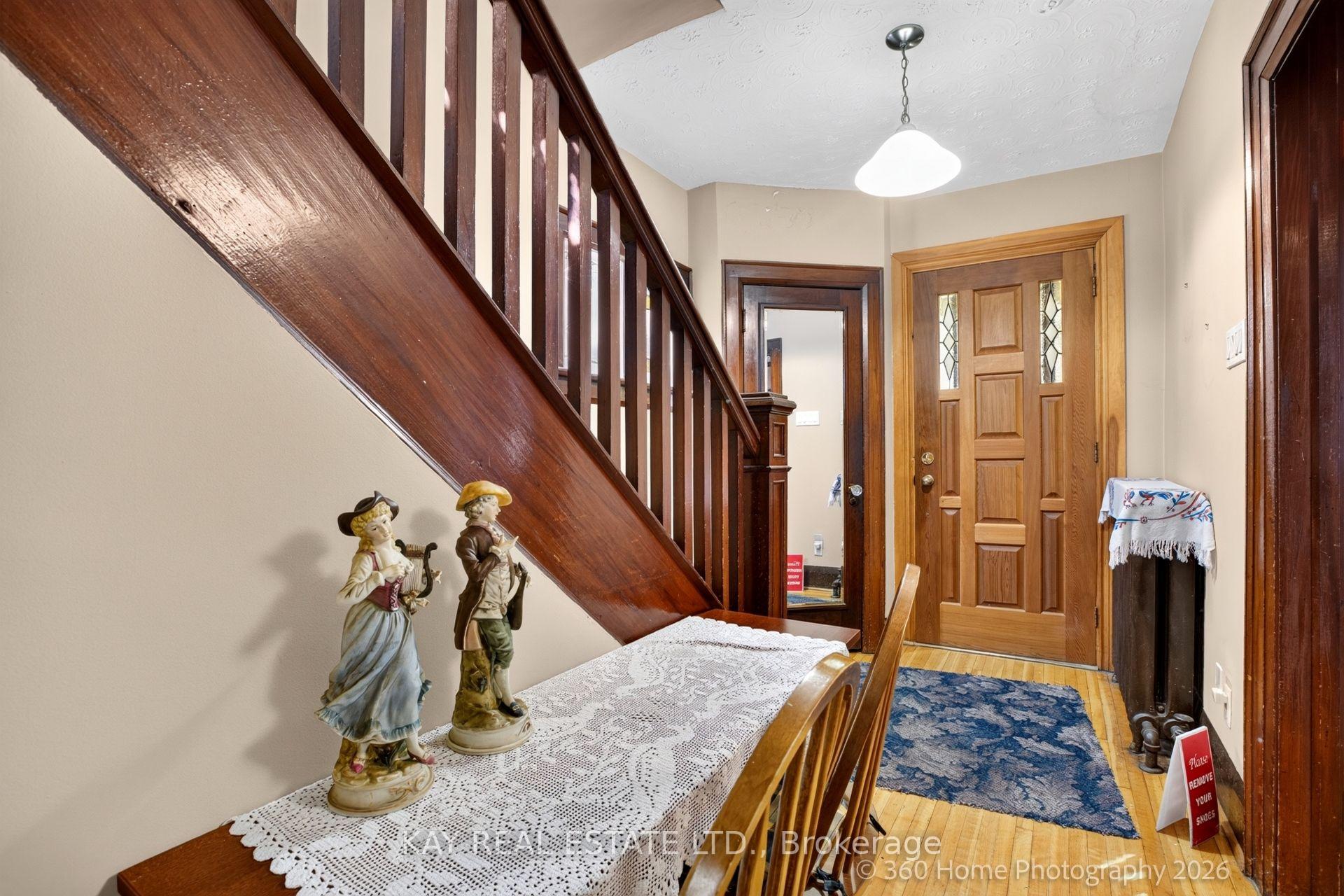 Photo 8 of 59 Cherrywood Avenue, Toronto, Humewood-Cedarvale — HOMEH