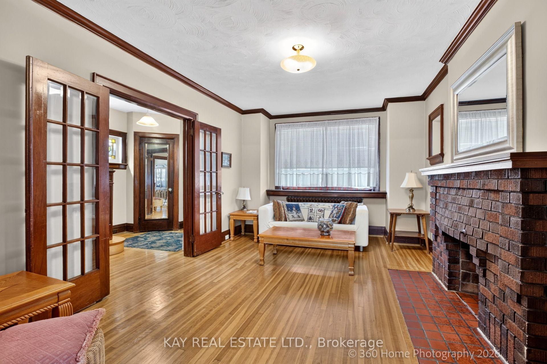 Photo 10 of 59 Cherrywood Avenue, Toronto, Humewood-Cedarvale — HOMEH