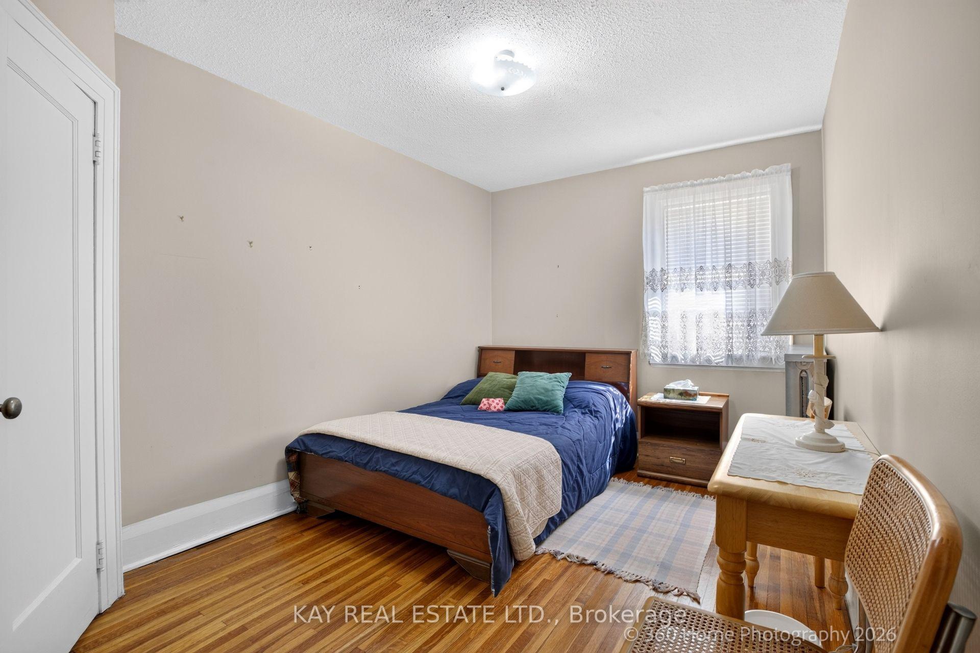 Photo 16 of 59 Cherrywood Avenue, Toronto, Humewood-Cedarvale — HOMEH