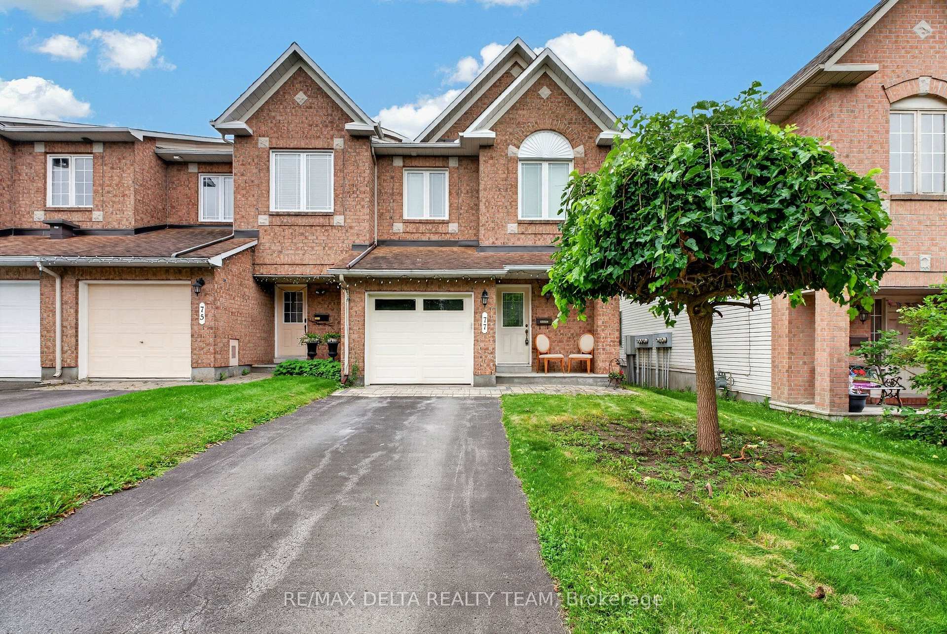 Photo 1 of 77 Flowertree Crescent, Ottawa, Kanata - Emerald Meadows/Trailwest — HOMEH