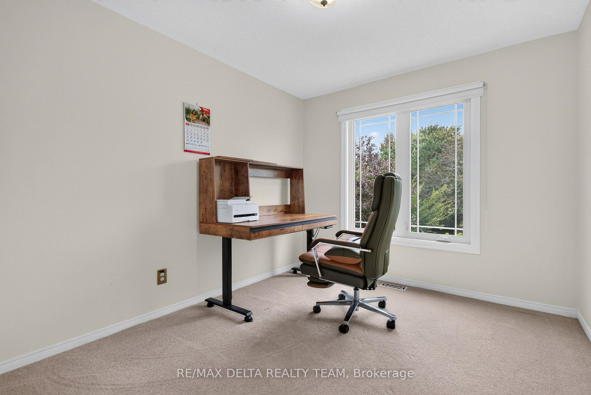 Photo 13 of 77 Flowertree Crescent, Ottawa, Kanata - Emerald Meadows/Trailwest — HOMEH