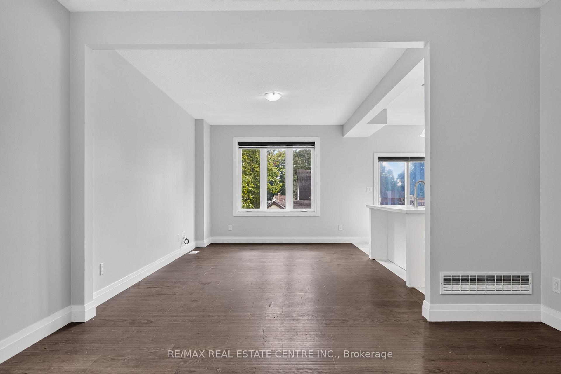 Photo 9 of 124 King Street E, Ingersoll, Ingersoll - South — HOMEH