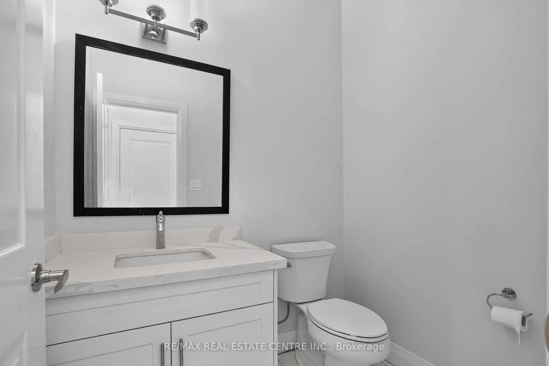 Photo 23 of 124 King Street E, Ingersoll, Ingersoll - South — HOMEH