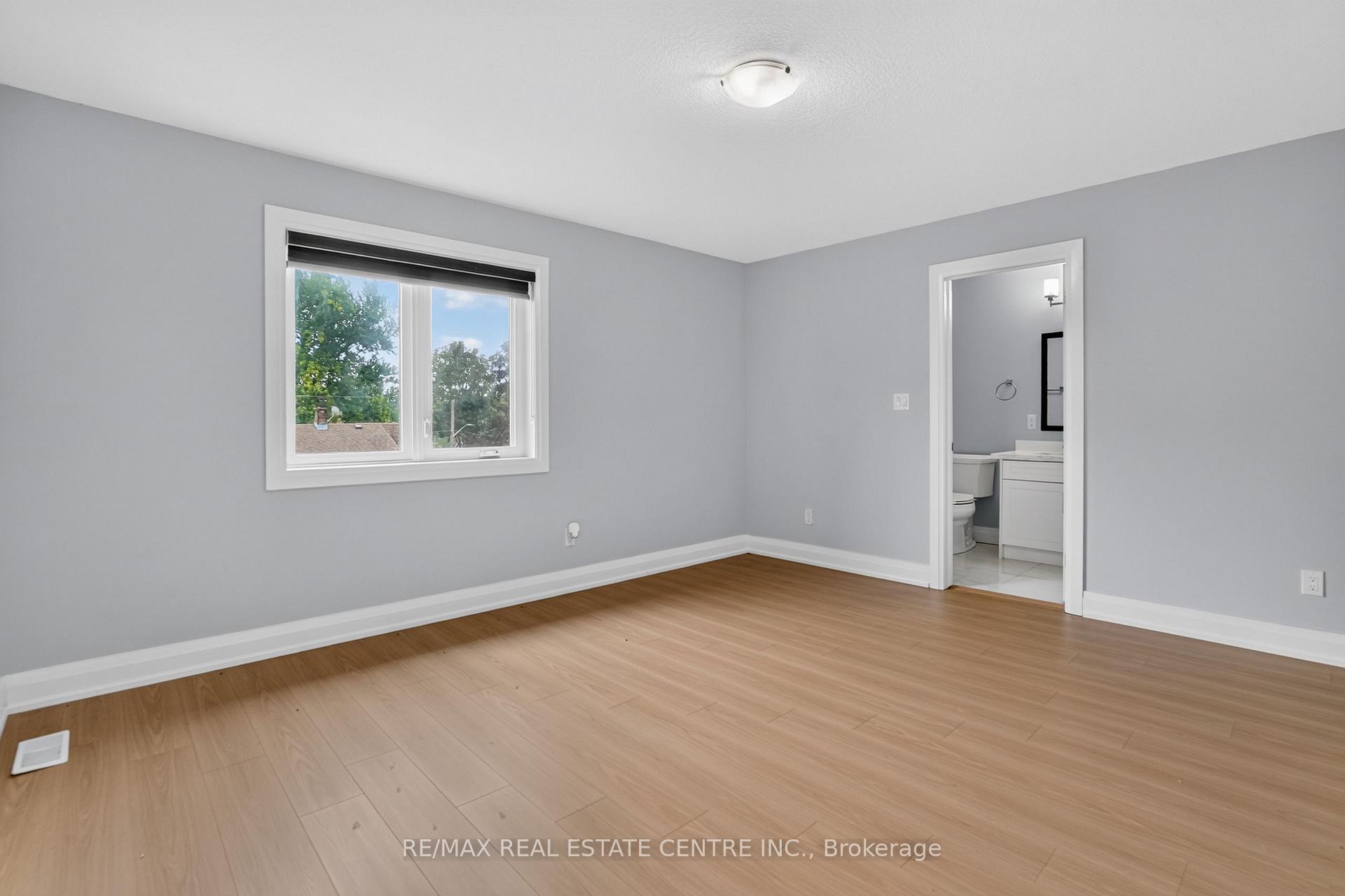 Photo 29 of 124 King Street E, Ingersoll, Ingersoll - South — HOMEH