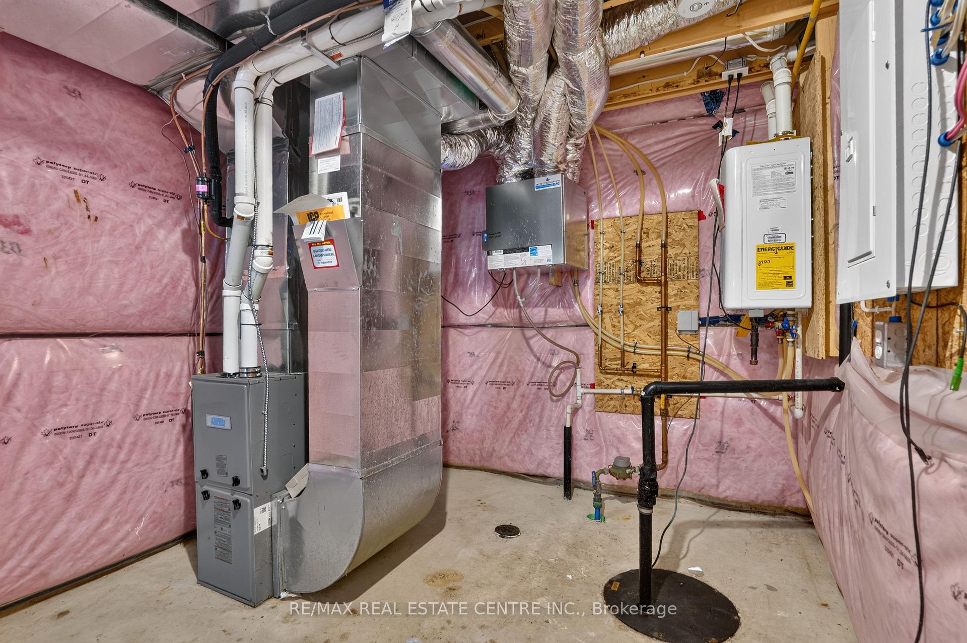 Photo 43 of 124 King Street E, Ingersoll, Ingersoll - South — HOMEH