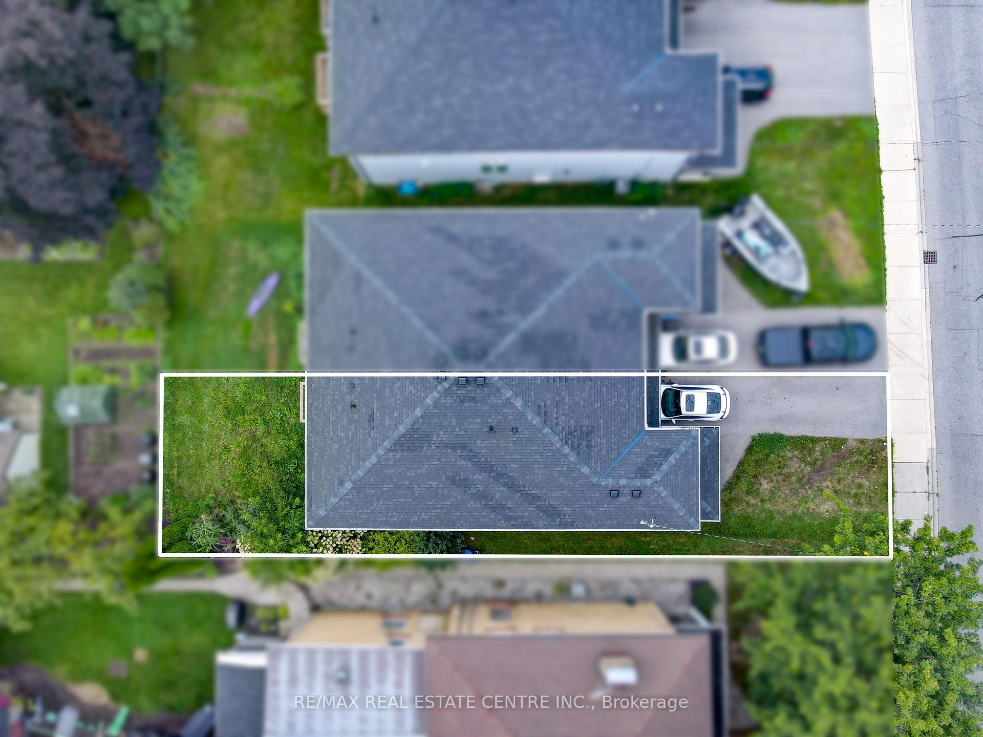 Photo 48 of 124 King Street E, Ingersoll, Ingersoll - South — HOMEH