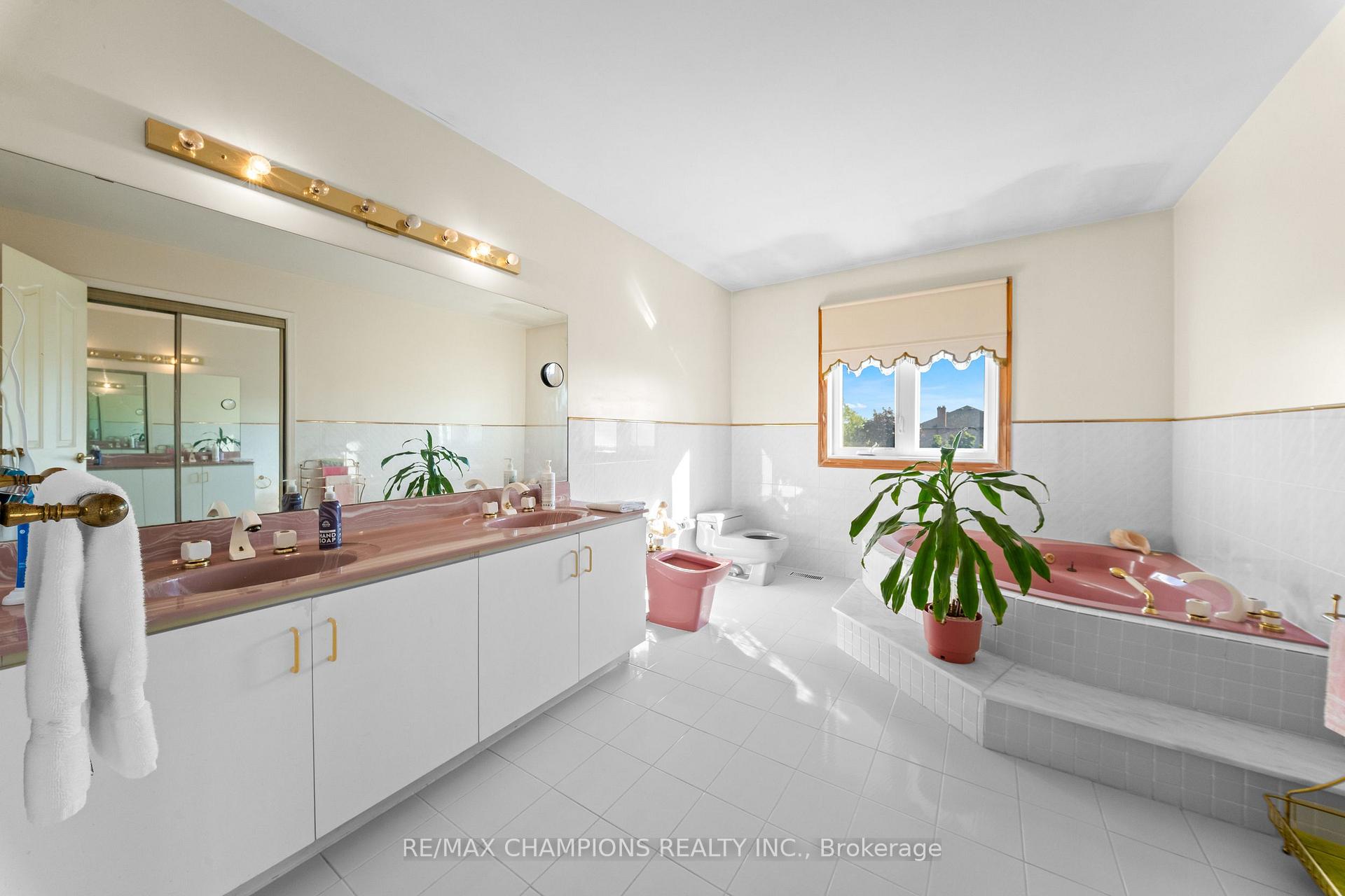 Photo 39 of 4047 Countryside Drive, Brampton, Toronto Gore Rural Estate — HOMEH