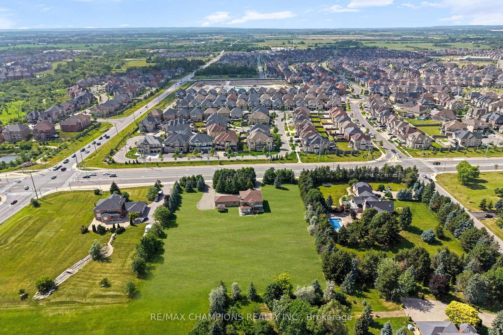 Photo 47 of 4047 Countryside Drive, Brampton, Toronto Gore Rural Estate — HOMEH