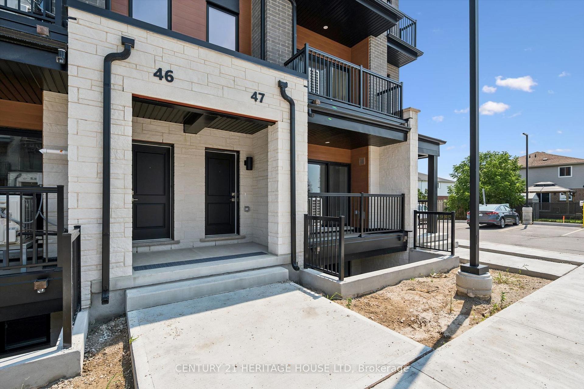 Photo 4 of Unit B047, 525 Erinbrook Drive, Kitchener, Laurentian Hills/Country Hills W — HOMEH