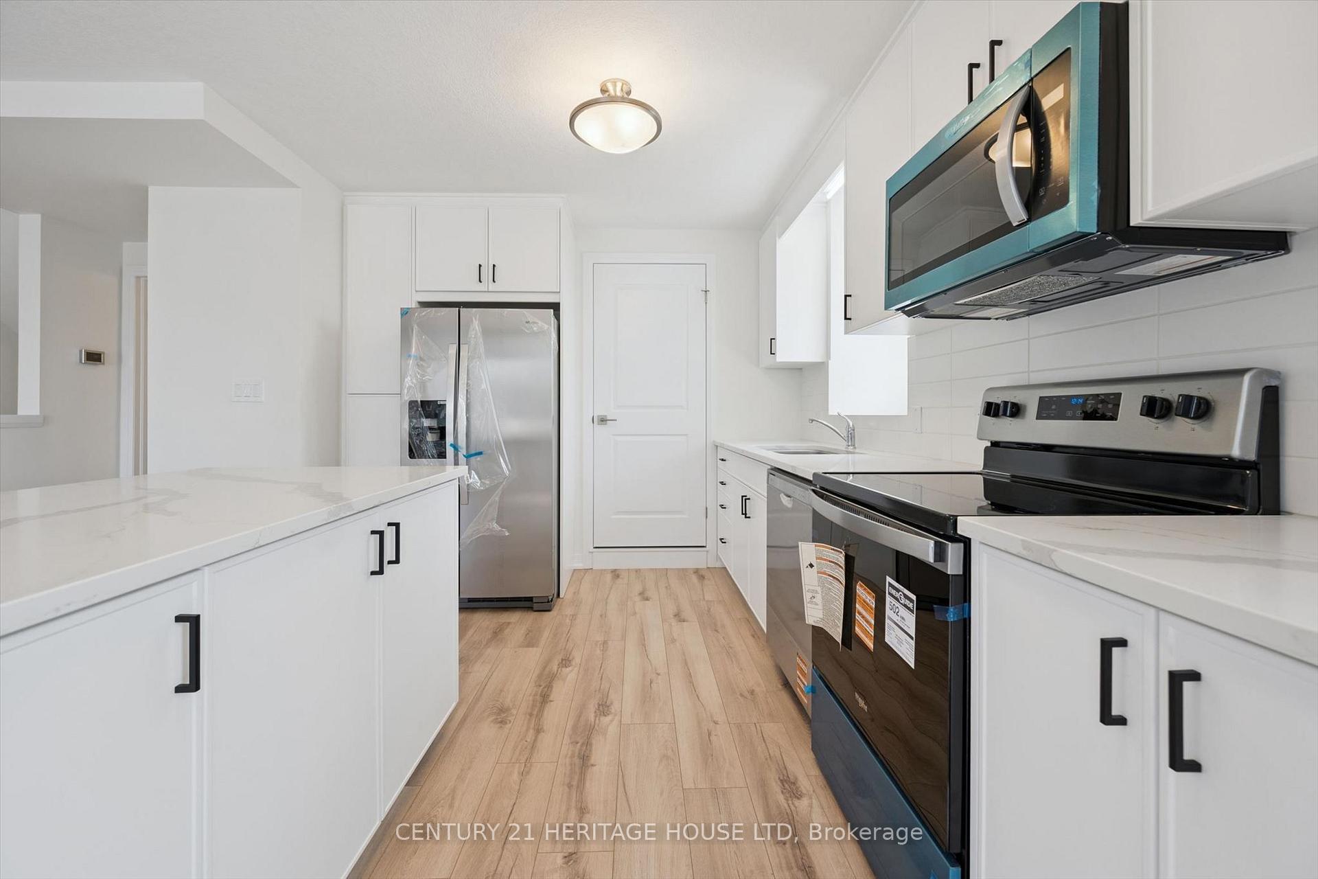 Photo 20 of Unit B047, 525 Erinbrook Drive, Kitchener, Laurentian Hills/Country Hills W — HOMEH