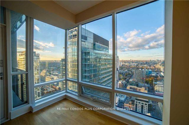 Photo 6 of Unit 4203, 295 Adelaide Street W, Toronto, Waterfront Communities — HOMEH