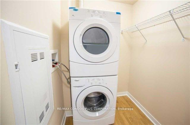 Photo 9 of Unit 4203, 295 Adelaide Street W, Toronto, Waterfront Communities — HOMEH