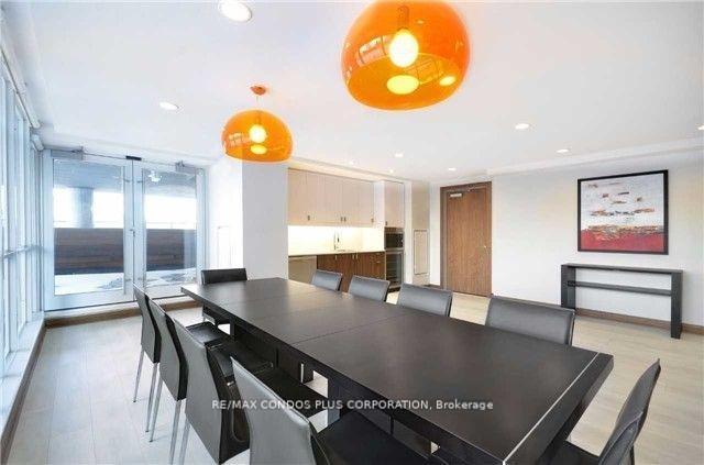 Photo 12 of Unit 4203, 295 Adelaide Street W, Toronto, Waterfront Communities — HOMEH