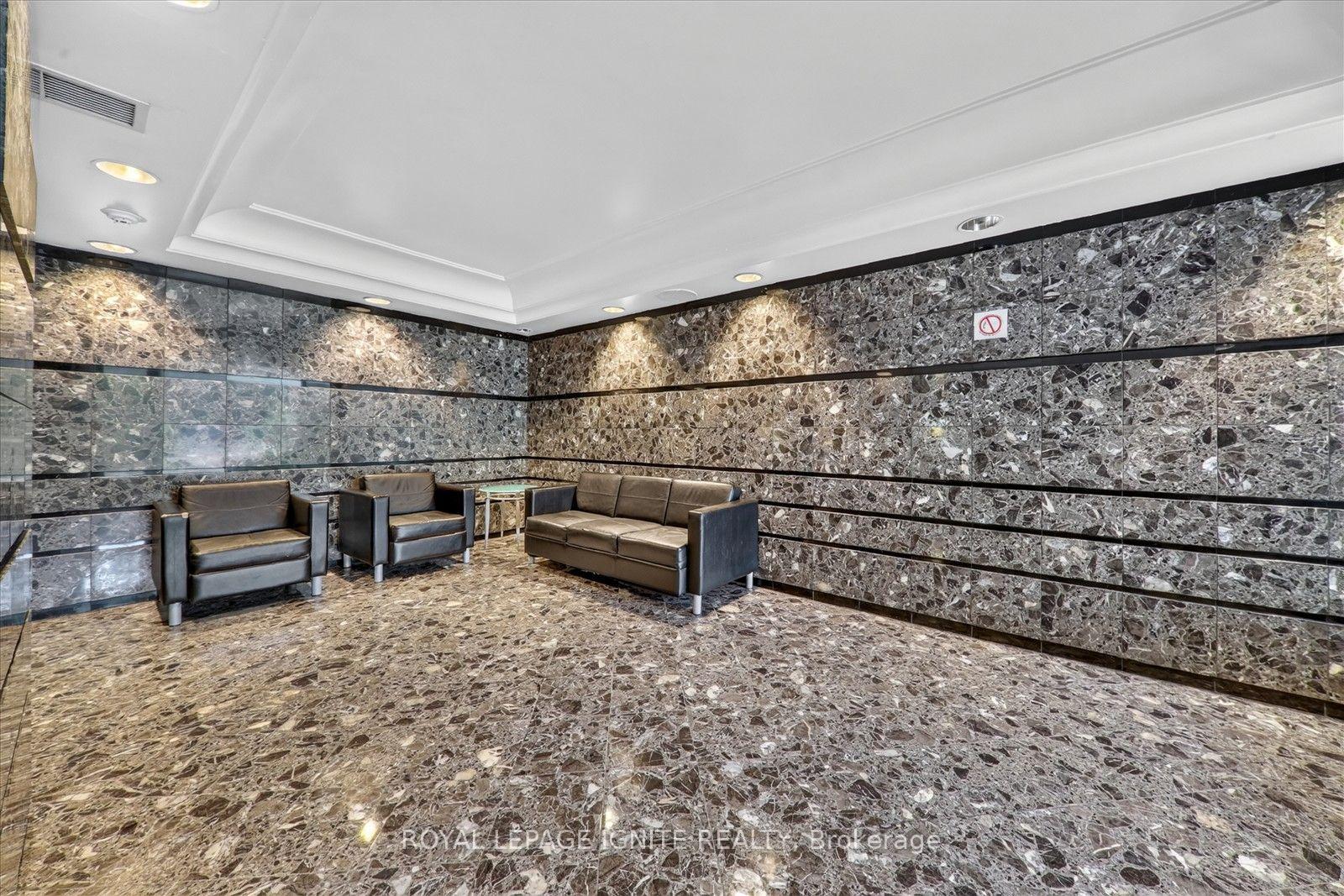 Photo 4 of Unit 809, 4725 Sheppard Avenue E, Scarborough, Agincourt South-Malvern West — HOMEH
