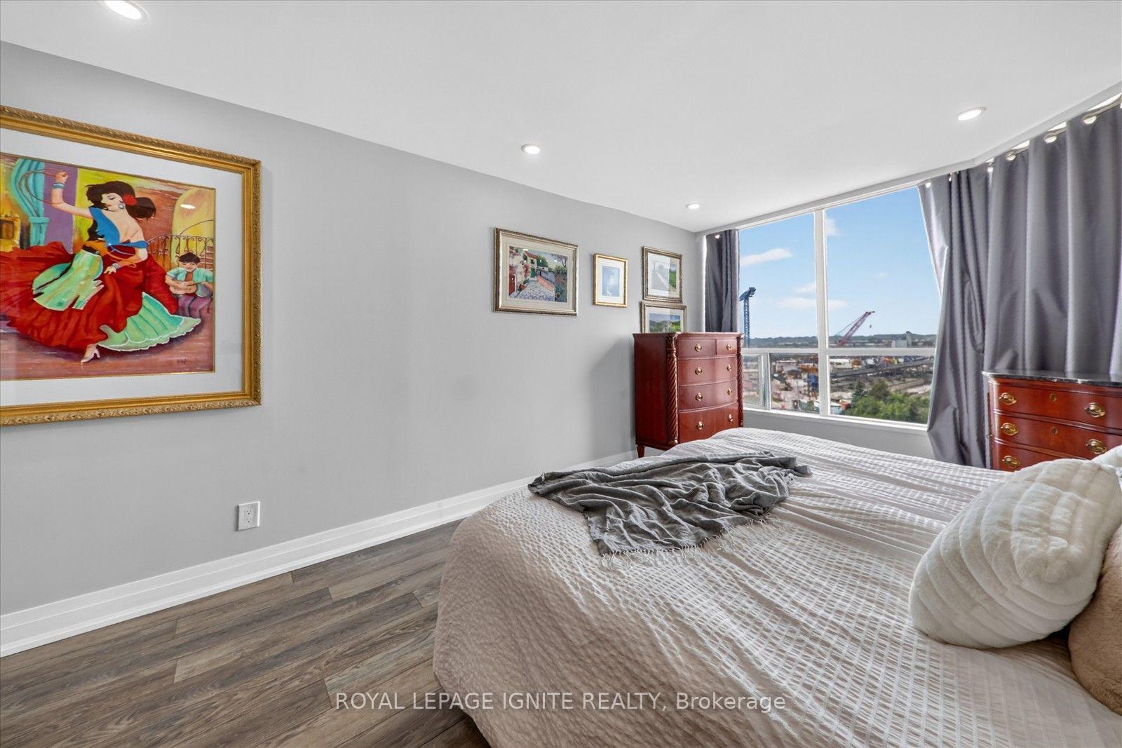 Photo 25 of Unit 809, 4725 Sheppard Avenue E, Scarborough, Agincourt South-Malvern West — HOMEH