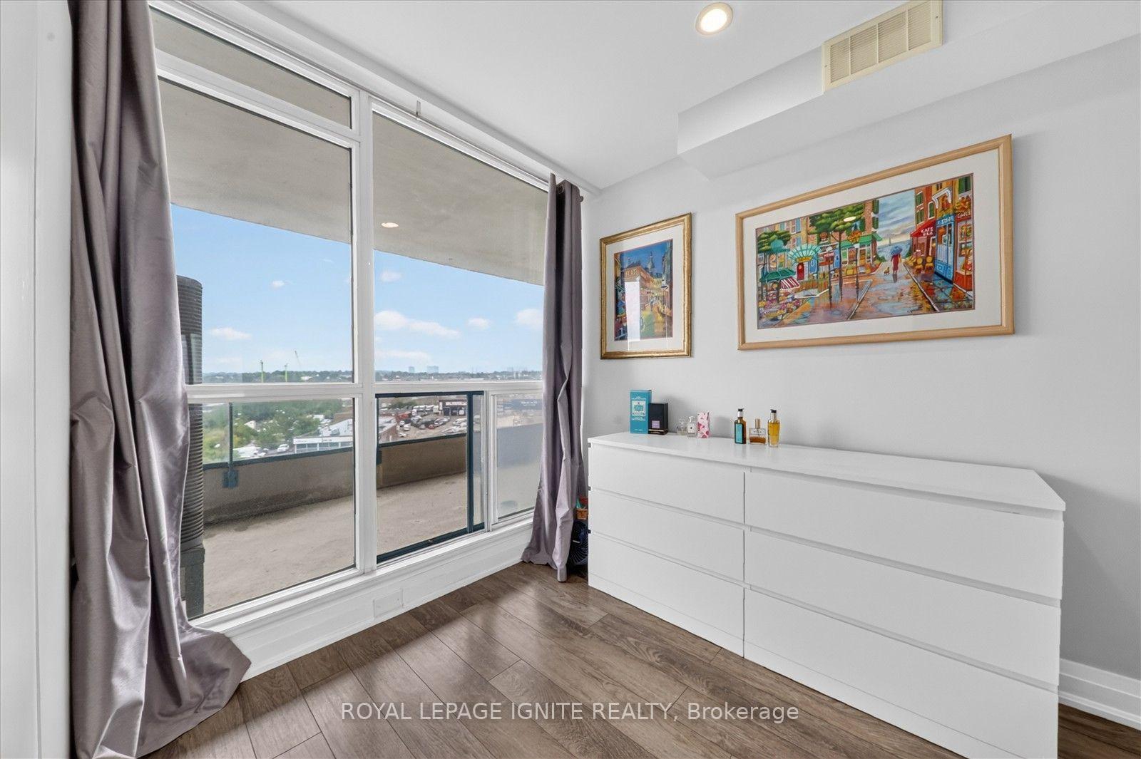 Photo 30 of Unit 809, 4725 Sheppard Avenue E, Scarborough, Agincourt South-Malvern West — HOMEH