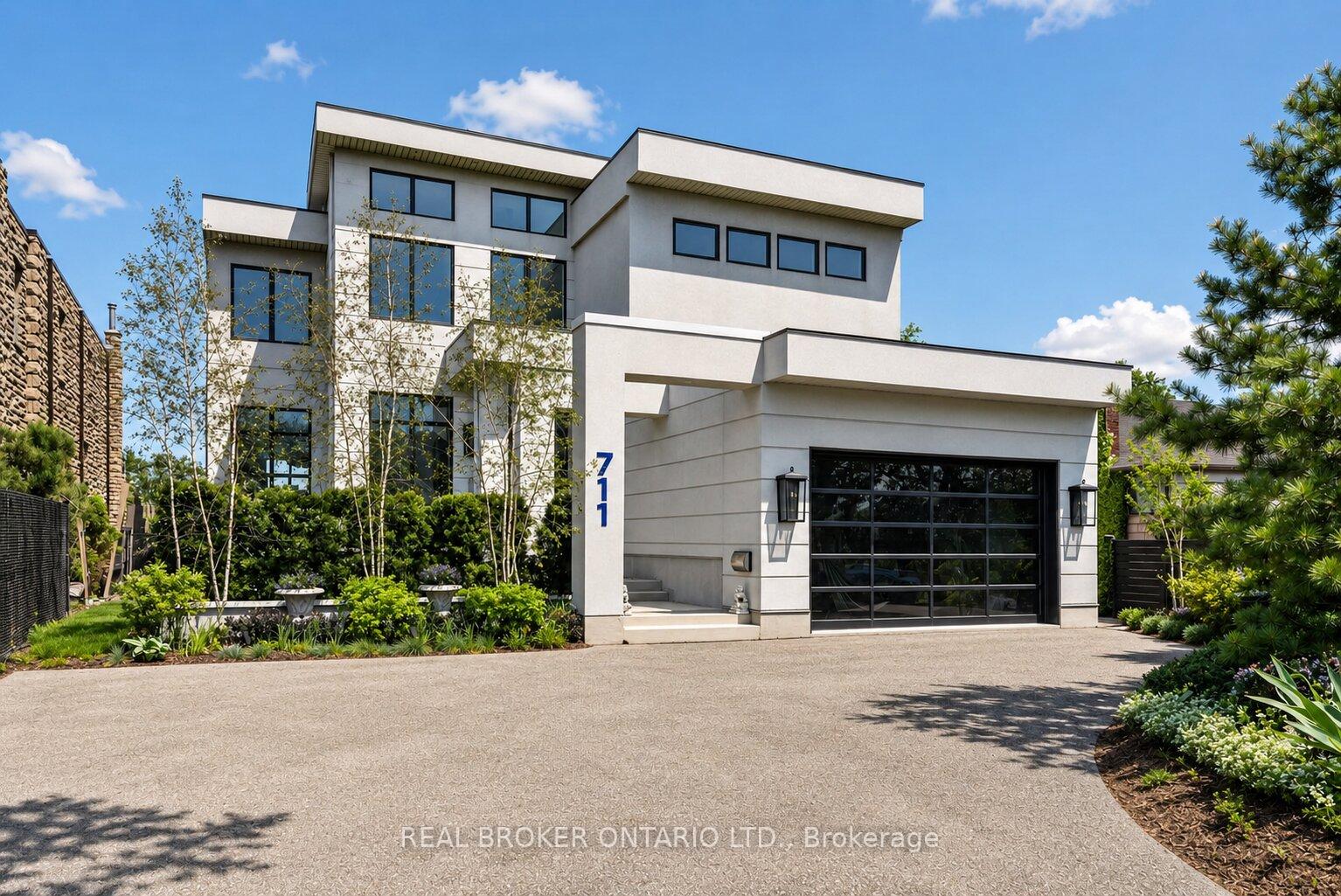 Photo of 711 Beach Boulevard