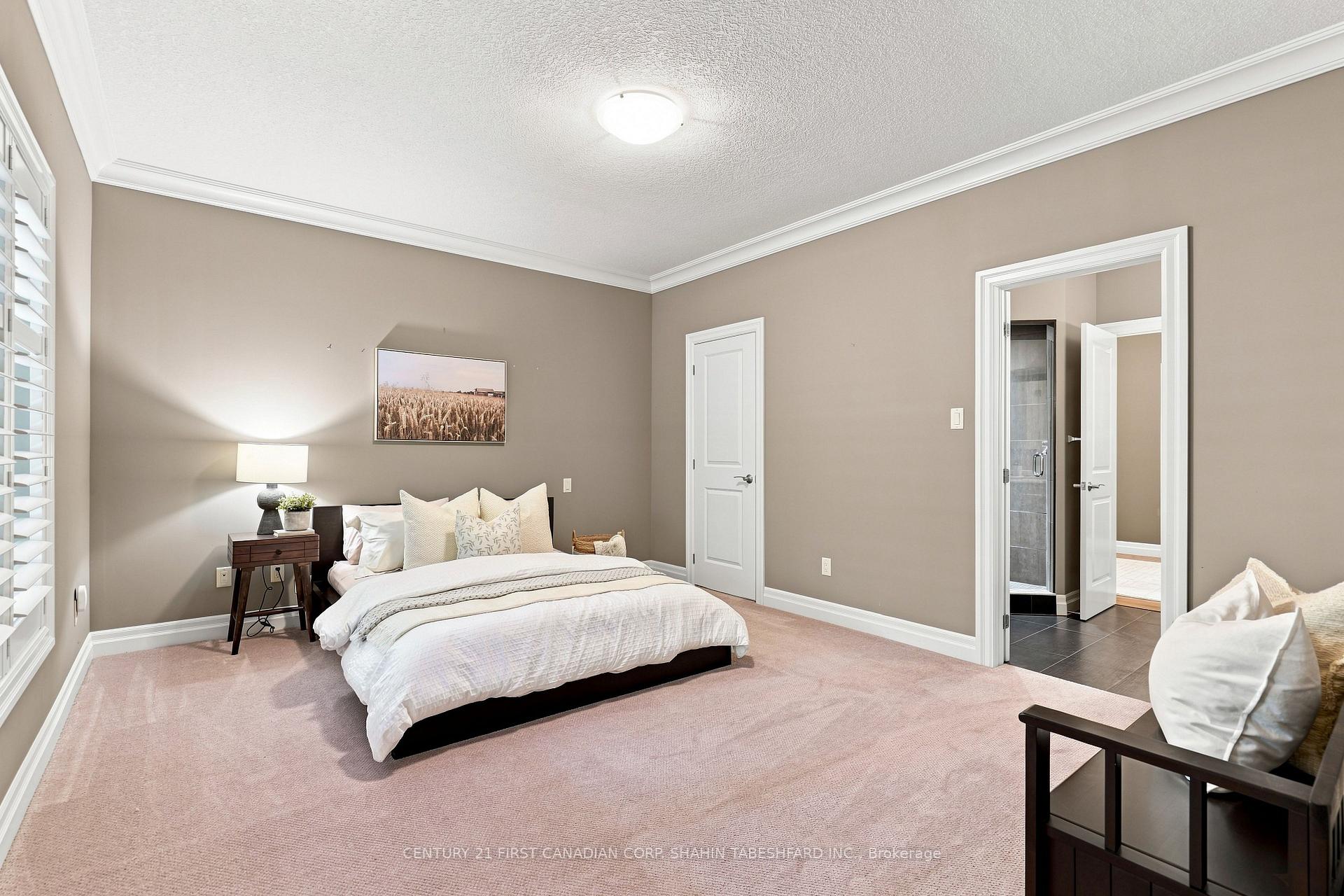 Photo 33 of 561 Eagletrace Drive, London, North R — HOMEH