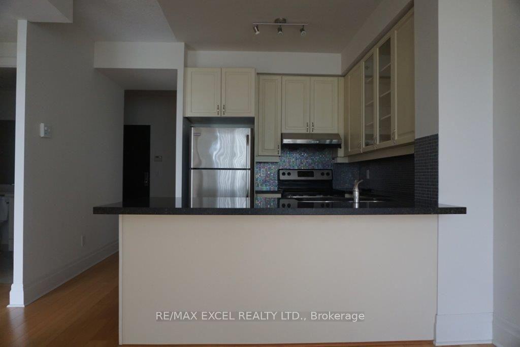 Photo 11 of Unit 312, 151 Upper Duke Crescent, Markham, Unionville — HOMEH