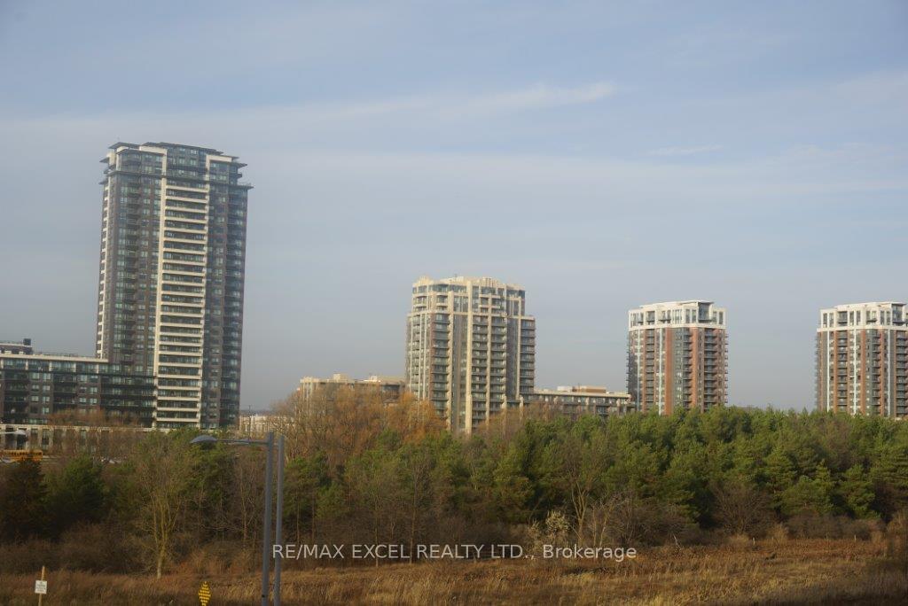 Photo 9 of Unit 312, 151 Upper Duke Crescent, Markham, Unionville — HOMEH