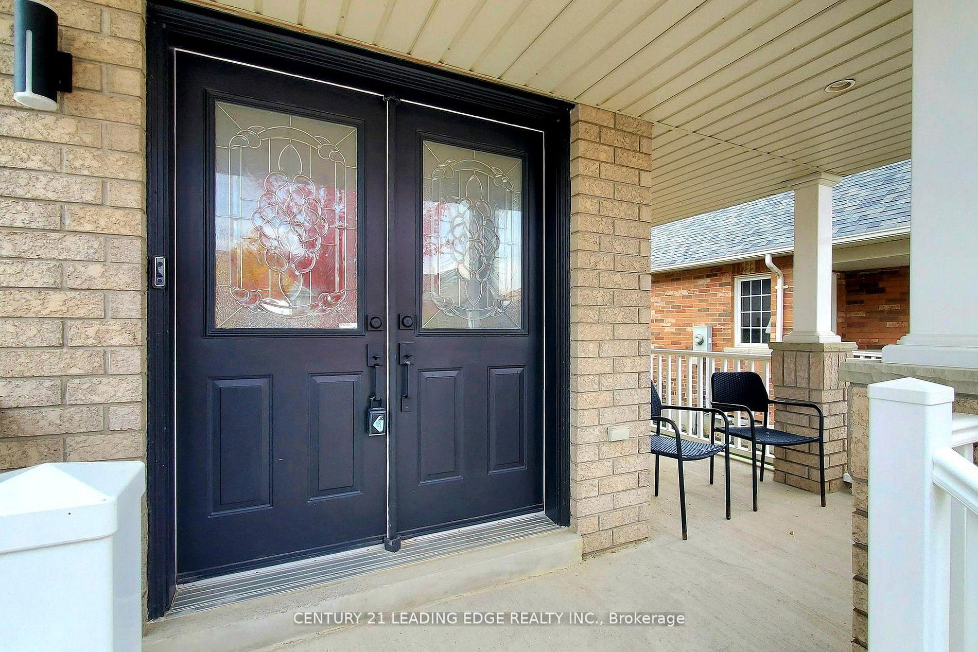 Photo 29 of 29 Pardon Ave, Whitby, Williamsburg — HOMEH