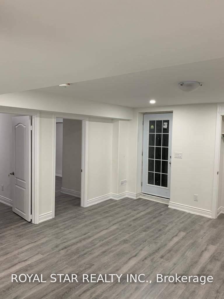 Photo 2 of Unit Bsmt, 85 Coastline Drive, Brampton, Bram West — HOMEH