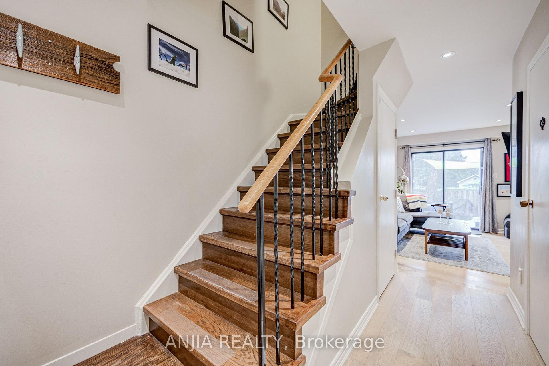 Photo 6 of 8 Maresfield Drive, Scarborough, Milliken — HOMEH