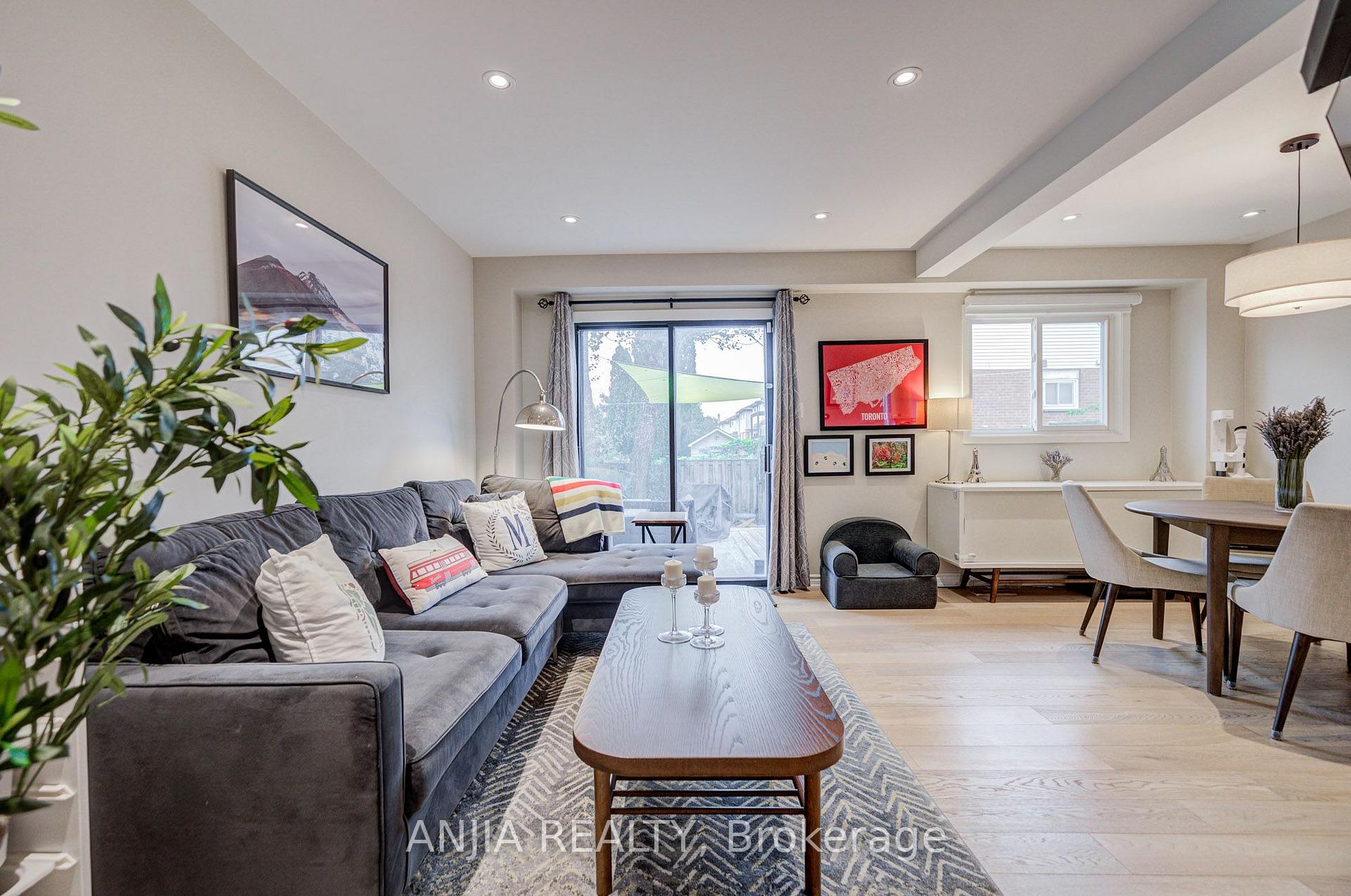 Photo 12 of 8 Maresfield Drive, Scarborough, Milliken — HOMEH